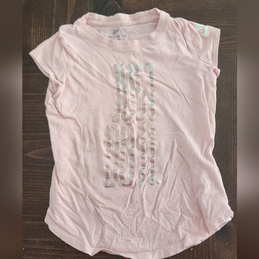 Nike Just Do It shirt size 5